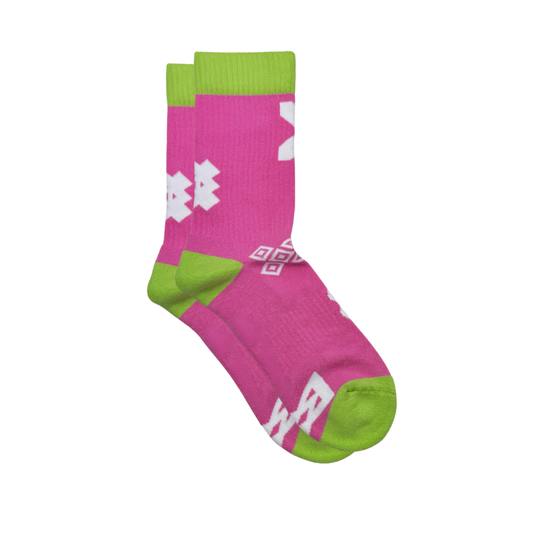 🎁 Pink Icon Sports Socks (100% off)